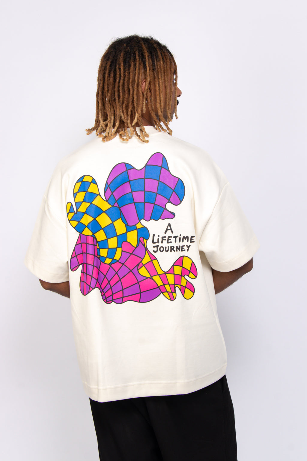 Art Oversized Tee MAKTUB x MEC Off White