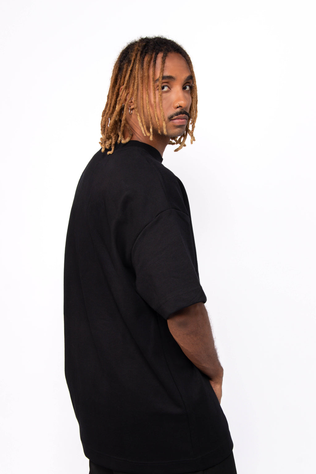 Essential Soft Double Tee Black