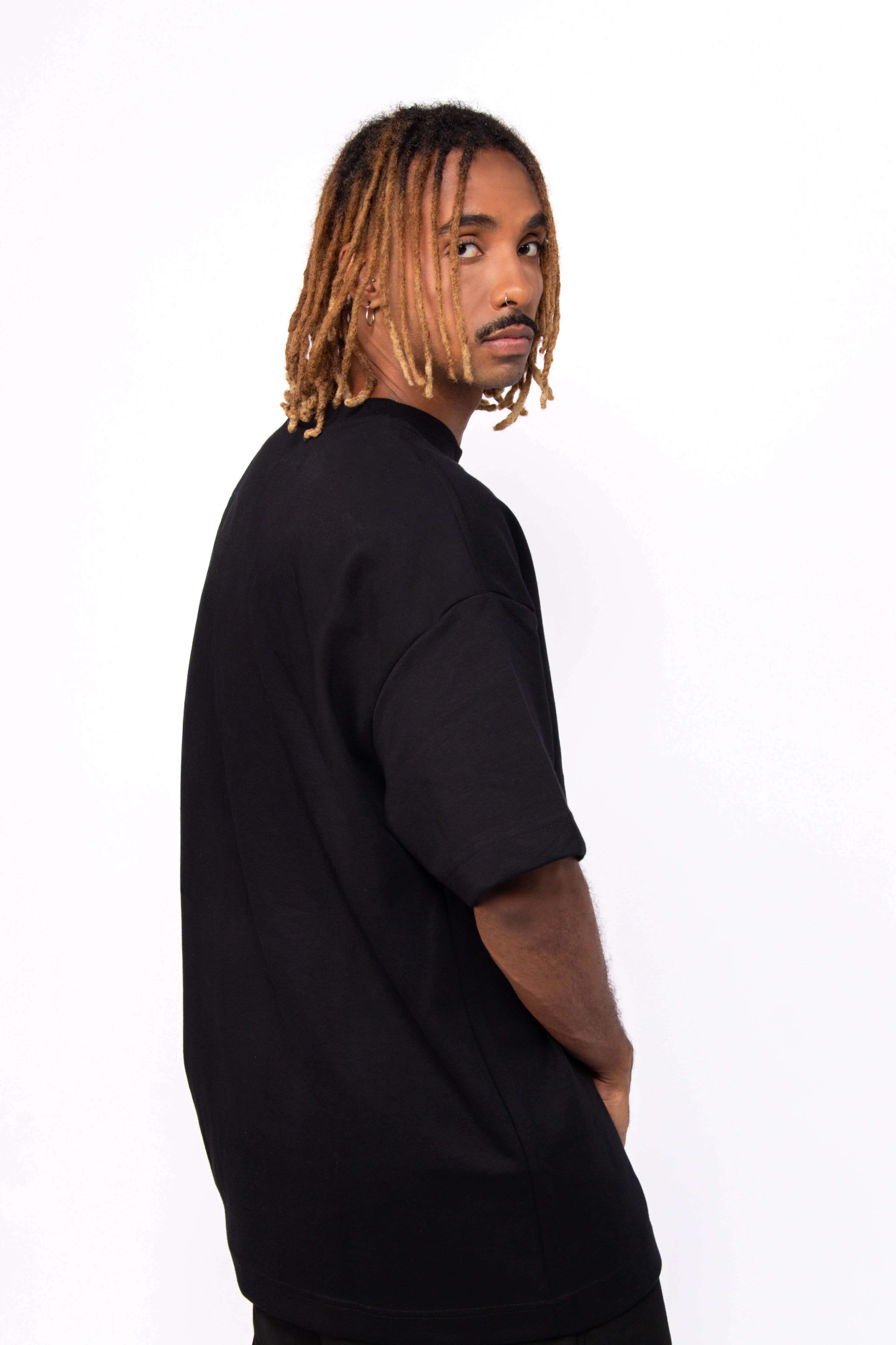 Essential Soft Double Tee Black